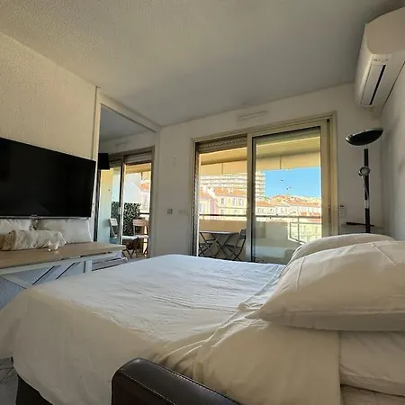 Superbe Avec Terrasse, 5 Minutes Croisette Apartment