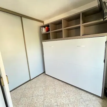Apartment Superbe Avec Terrasse, 5 Minutes Croisette Cannes