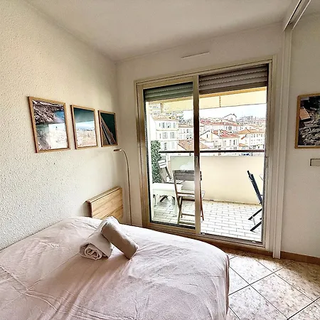 Apartment T2 Avec Terrasse, Gare & Croisette A Pied